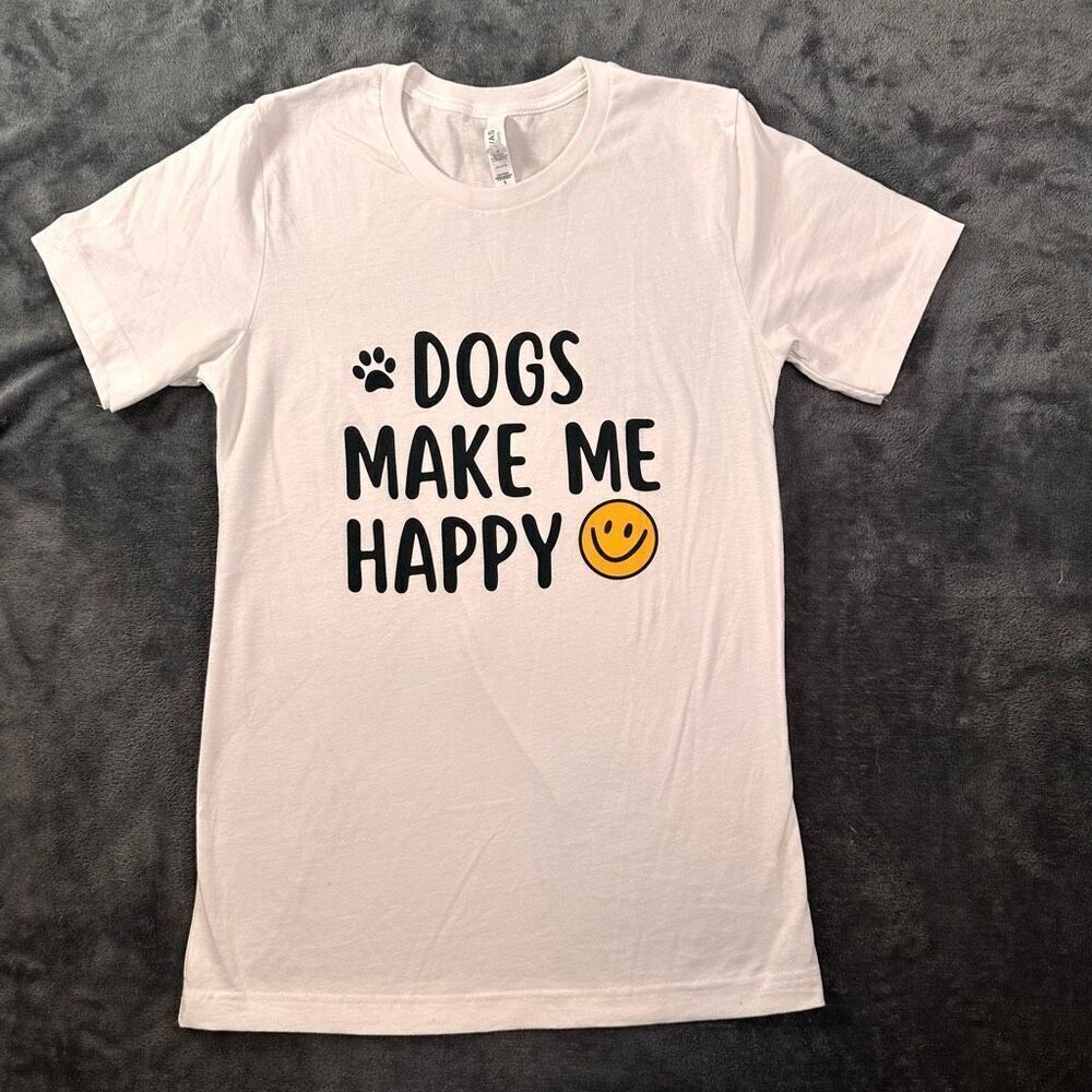 Dogs Make Me Happy SS T-Shirt Womens S White Dog Lover Smiley Face